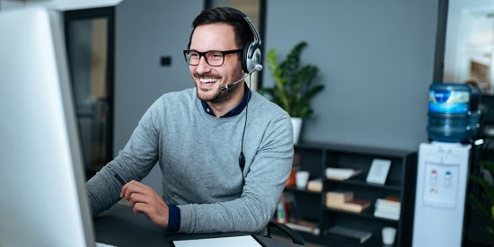 manager speaking with a distributed workforce